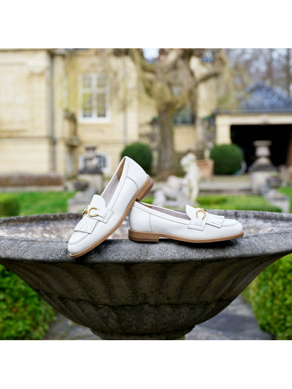 Geox Cremefarbene Damen-Mokassins Geox Prometya