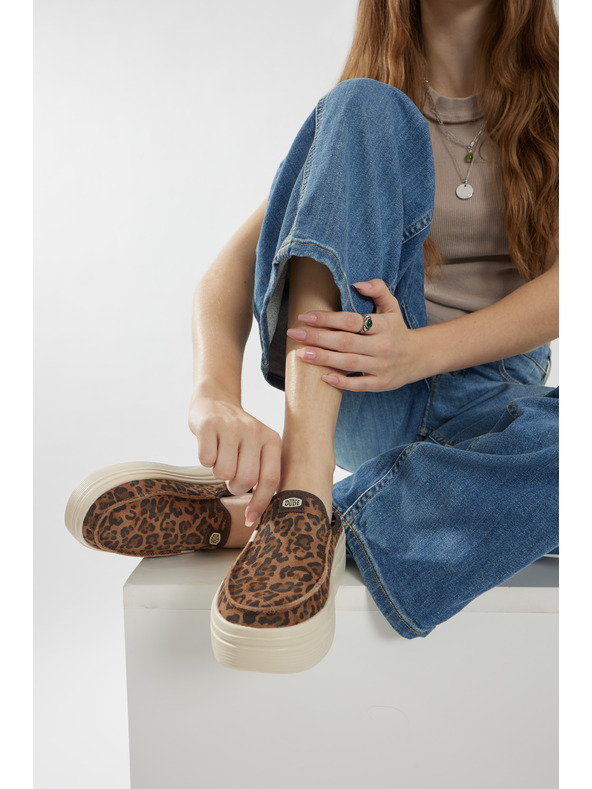 Hey Dude Damen Plateaupantoffeln mit Leopardenmuster Hey Dude