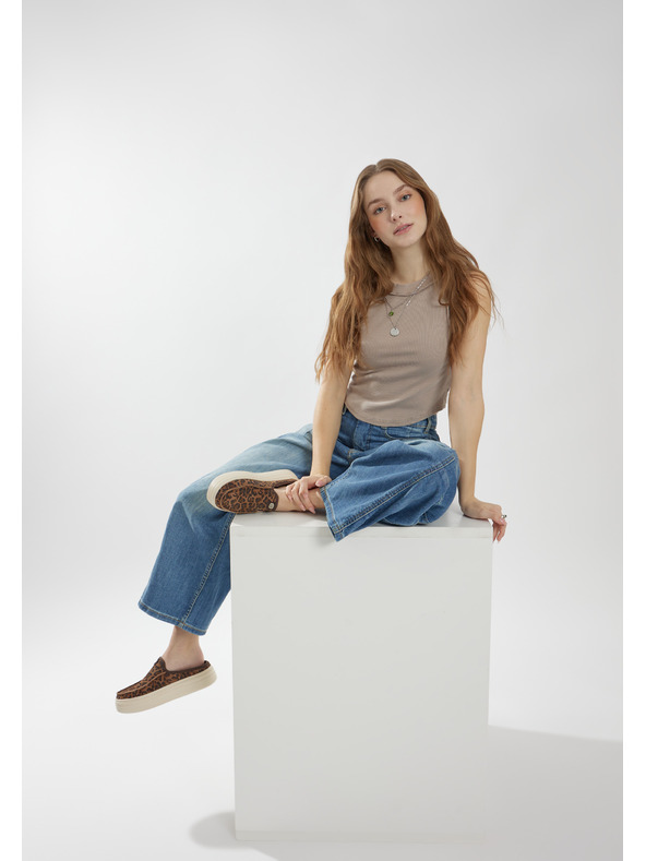 Hey Dude Damen Plateaupantoffeln mit Leopardenmuster Hey Dude