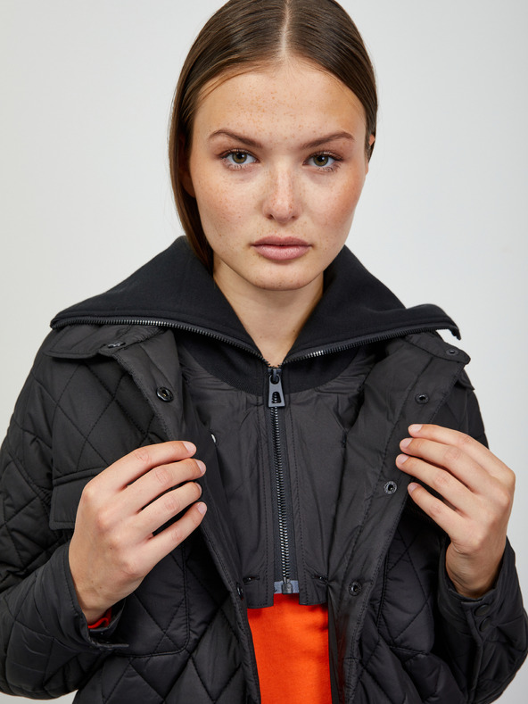 ZOOT.lab Schwarzer leichter Damen Steppmantel mit Kragen ZOOT.lab Sienna